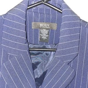 BODY BY VICTORIA PINSTRIPE BLAZER